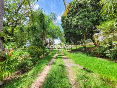 Fazenda/Sítio com 5 Quartos à venda, 256m² no Iate Clube de Campinas, Americana