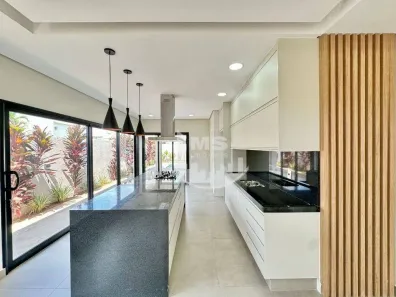 Casa de Condomínio com 3 Quartos à venda, 200m² no Swiss Park, Campinas