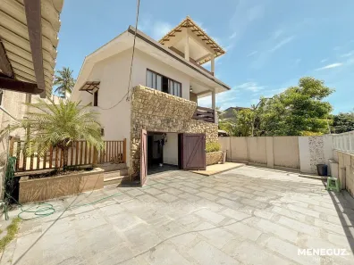 Casa com 4 Quartos à venda, 355m² no Village da Praia, Guarapari