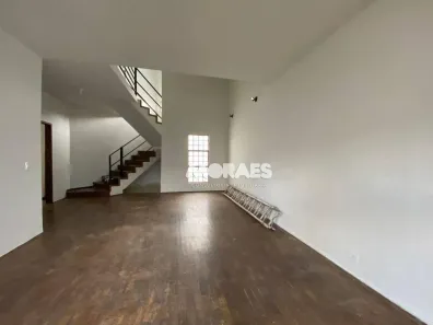 Casa com 3 Quartos para alugar, 250m² no Parque Jardim Europa, Bauru