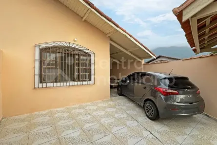 Casa com 1 Quarto à venda, 83m² no Jardim Veneza, Peruíbe