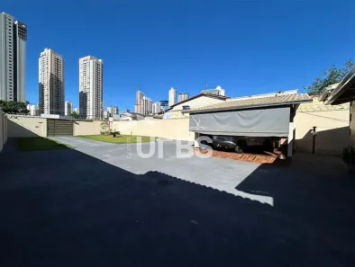 Casa com 3 Quartos à venda, 216m² no Jardim América, Goiânia