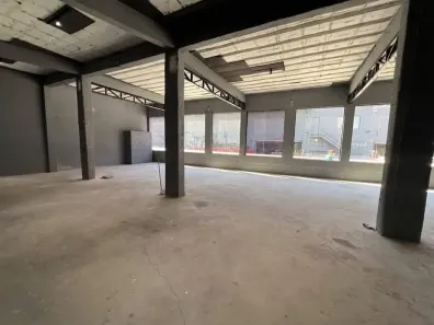 Ponto Comercial para alugar, 225m² no Parque Bahia, Cotia