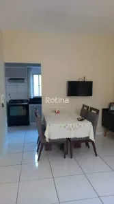Apartamento com 2 Quartos à venda, 67m² no Jardim Patrícia, Uberlândia