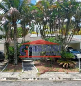 Casa de Condomínio com 4 Quartos para alugar, 400m² no Jardim Imperial, Arujá