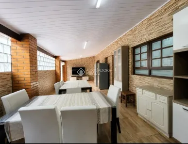 Casa com 3 Quartos à venda, 182m² no Costa e Silva, Porto Alegre