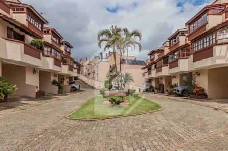 Casa de Condomínio com 3 Quartos à venda, 137m² no Tristeza, Porto Alegre