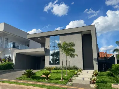 Casa de Condomínio com 4 Quartos à venda, 235m² no Residencial Goiânia Golfe Clube, Goiânia
