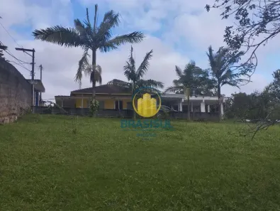 Fazenda/Sítio com 2 Quartos à venda, 200m² no Centro, Embu-Guaçu