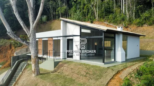 Casa de Condomínio com 3 Quartos à venda, 150m² no Prata, Teresópolis