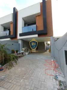Sobrado com 3 Quartos para alugar, 117m² no Colônia Dona Luíza, Ponta Grossa