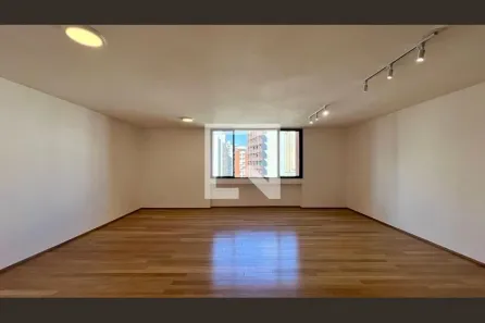 Apartamento com 3 Quartos à venda, 134m² no Cerqueira César, São Paulo