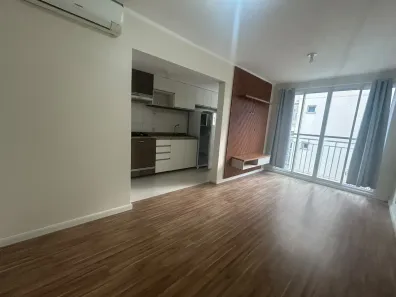 Apartamento com 2 Quartos para alugar, 58m² no Vila Nova, Porto Alegre