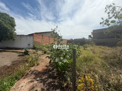 Lote/Terreno à venda, 375m² no Jardim Europa, Uberlândia