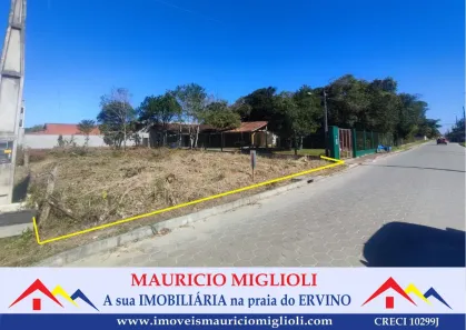 Lote/Terreno à venda, 490m² no Praia do Ervino, São Francisco do Sul
