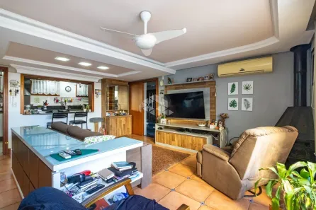 Casa com 3 Quartos à venda, 273m² no Medianeira, Porto Alegre