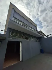 Prédio Comercial para alugar, 250m² no Jardim Samara, São Paulo