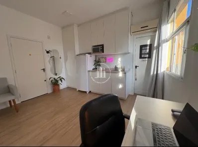 à venda, 22m² no Centro, Florianópolis