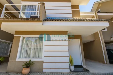 Casa de Condomínio com 3 Quartos à venda, 149m² no Barreirinha, Curitiba