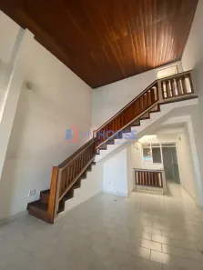 Sobrado com 4 Quartos à venda, 225m² no Teresópolis, Ilhéus