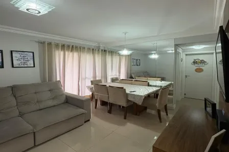 Apartamento com 2 Quartos à venda, 51m² no Santa Cândida, Curitiba
