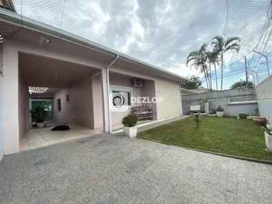 Casa com 4 Quartos à venda, 152m² no Centro, Biguaçu