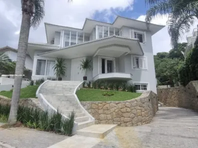 Casa de Condomínio com 4 Quartos à venda, 390m² no Cacupé, Florianópolis