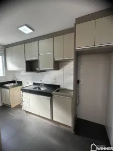 Apartamento com 2 Quartos para alugar, 50m² no Jardim América, Maringá