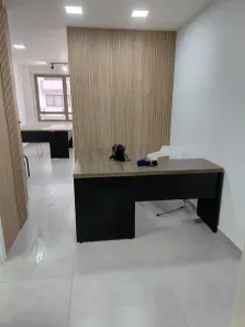 Sala Comercial para alugar, 29m² no Del Castilho, Rio de Janeiro
