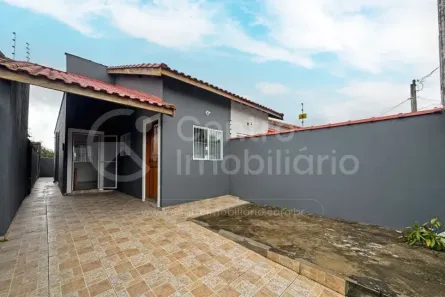Casa com 2 Quartos à venda, 70m² no Vila Erminda, Peruíbe