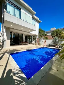 Casa de Condomínio com 4 Quartos à venda, 370m² no Portal do Sol, Contagem