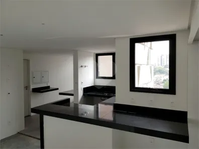 Apartamento com 3 Quartos à venda, 187m² no Vila Romana, São Paulo