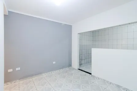 Casa com 2 Quartos para alugar, 70m² no Centro, Guarulhos