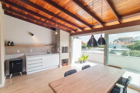 Cobertura com 3 Quartos à venda, 217m² no Chácara das Pedras, Porto Alegre