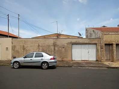 Casa com 2 Quartos à venda, 70m² no Leblon, Uberaba