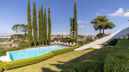 Casa com 4 Quartos à venda, 918m² no Santo Inácio, Curitiba