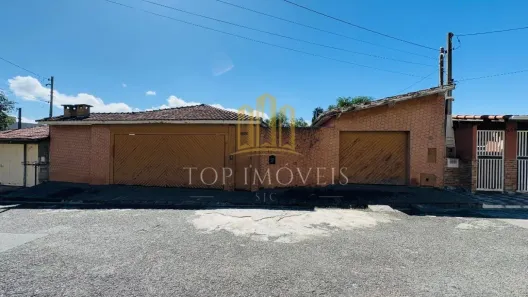 Sobrado com 4 Quartos à venda, 364m² no Jardim Colinas, Jacareí