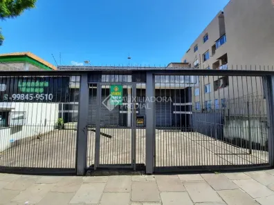 Casa com 2 Quartos à venda, 360m² no Nonoai, Porto Alegre