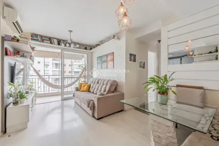 Apartamento com 2 Quartos à venda, 62m² no Passo da Areia, Porto Alegre