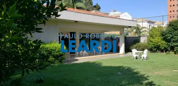 Casa com 5 Quartos à venda, 350m² no Santo Amaro, São Paulo