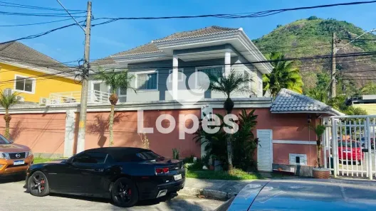 Casa de Condomínio com 4 Quartos à venda, 289m² no Vargem Pequena, Rio de Janeiro