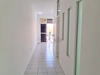 Sala Comercial para alugar, 60m² no Centro, São José dos Campos
