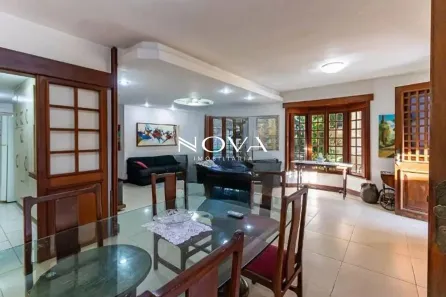 Casa com 5 Quartos à venda, 300m² no Camboinhas, Niterói