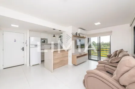 Apartamento com 2 Quartos à venda, 70m² no Jardim do Salso, Porto Alegre