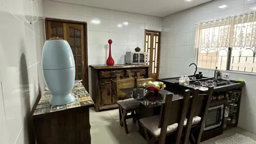 Casa com 3 Quartos à venda, 150m² no Guilhermina, Praia Grande