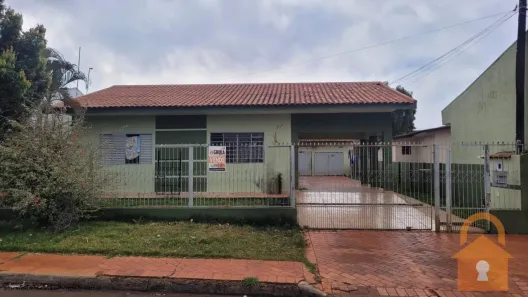 Casa com 3 Quartos à venda, 180m² no Jardim Lar Paraná, Campo Mourão
