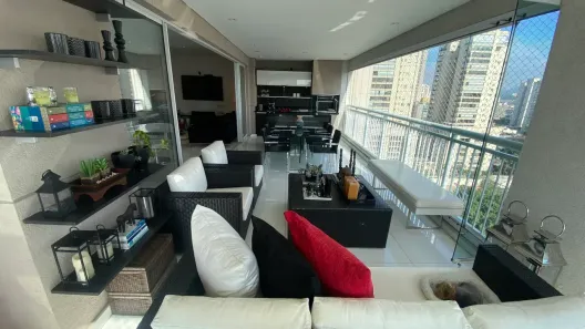 Apartamento com 3 Quartos à venda, 206m² no Vila Romana, São Paulo