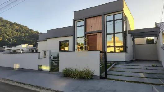 Casa com 3 Quartos à venda, 80m² no Bela Vista, Palhoça