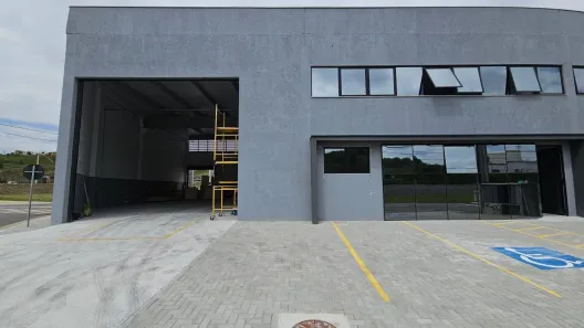 Sala Comercial para alugar, 500m² no Jardim Califórnia, Jacareí