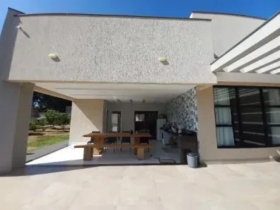 Casa com 4 Quartos à venda, 280m² no Região dos Lagos, Brasília